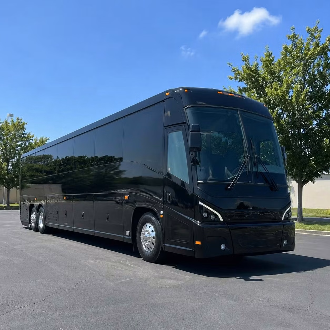 goshen 15 passenger minibuses to 56 passenger coaches for goshen road trips