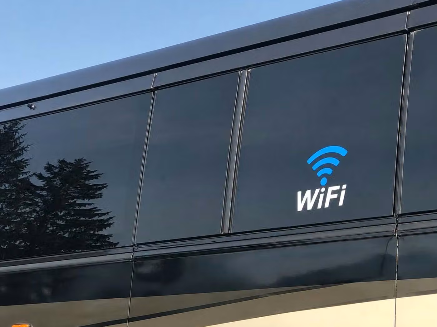 goshen 56 passenger charter bus wifi