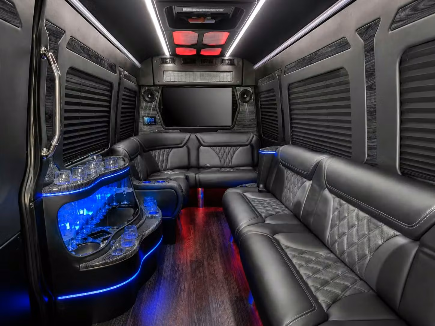 goshen 56 passenger long distance charter buses with onboard restrooms