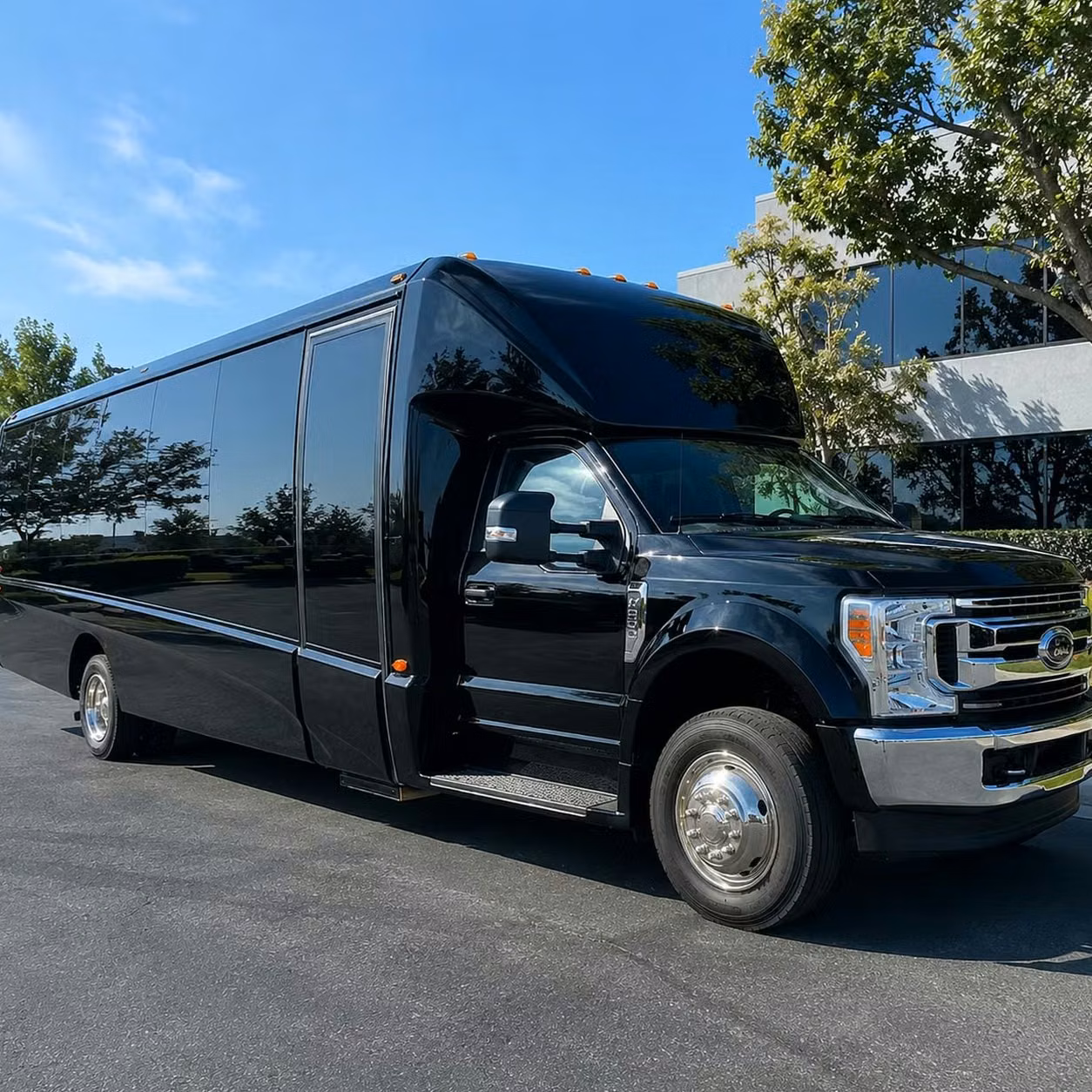 goshen prom and homecoming party buses in goshen